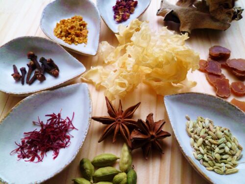 民芸の器で楽しむおうち薬膳